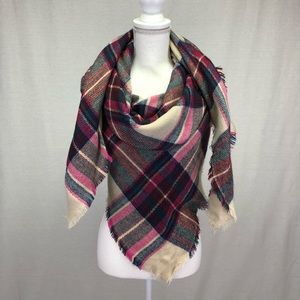 NWOT Blanket Scarf